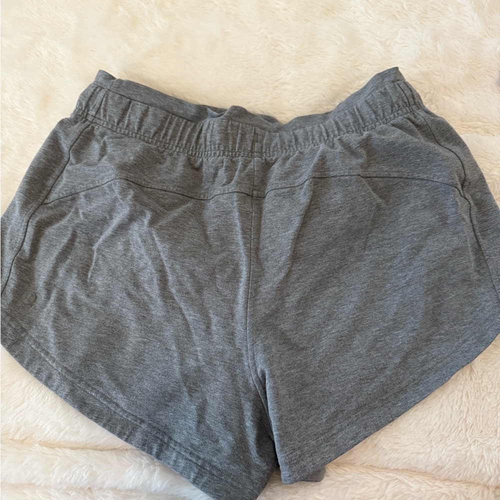 lululemon athletica Heather Gray Athletic Shorts - Picture 2 of 3